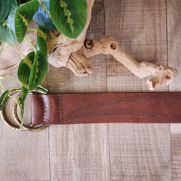 Michael Michael Kors Double Brass Ring Brown Leather Belt w/Decorative Stitching - Picture 11 of 15